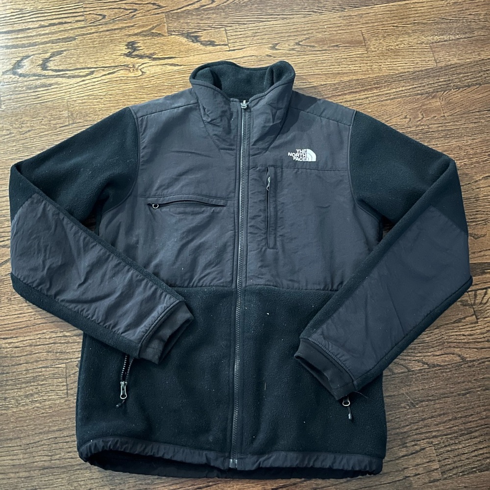 Good used condition north face jacket size adult small